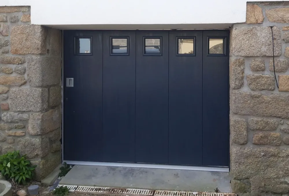 Portail à Saint-Méen